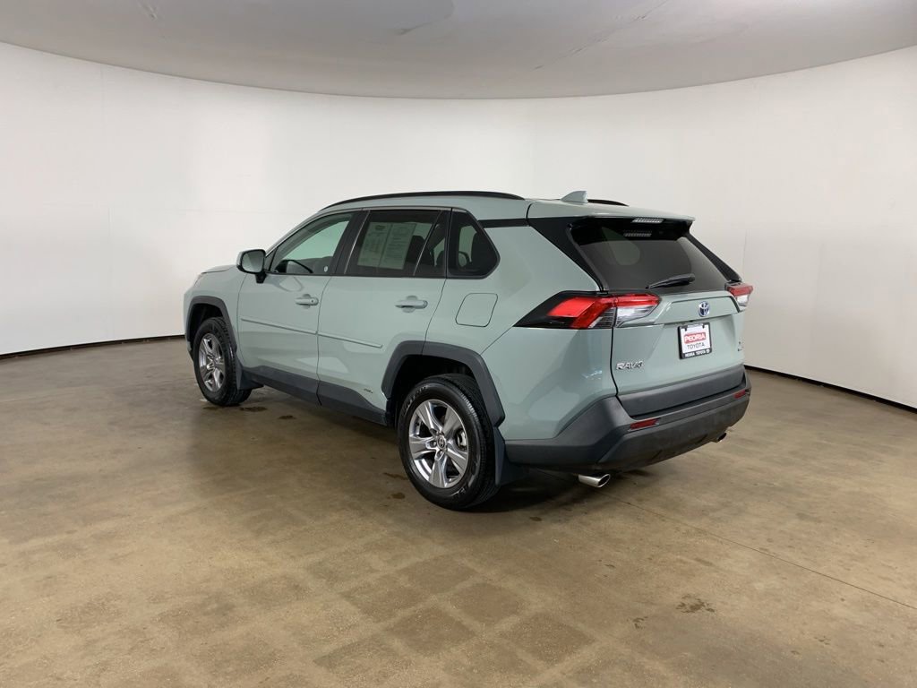 Used 2023 Toyota RAV4 XLE w/ Convenience Package AWD/4WD image 14