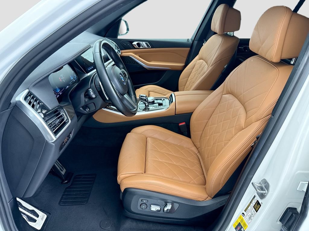 Certified 2023 BMW X5 xDrive45e w/ Executive Package AWD/4WD image 18