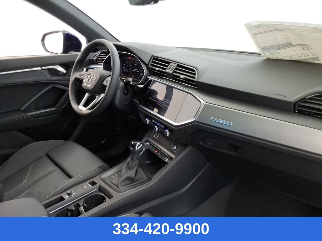Used 2025 Audi Q3 2.0T Premium w/ Convenience Package image 27