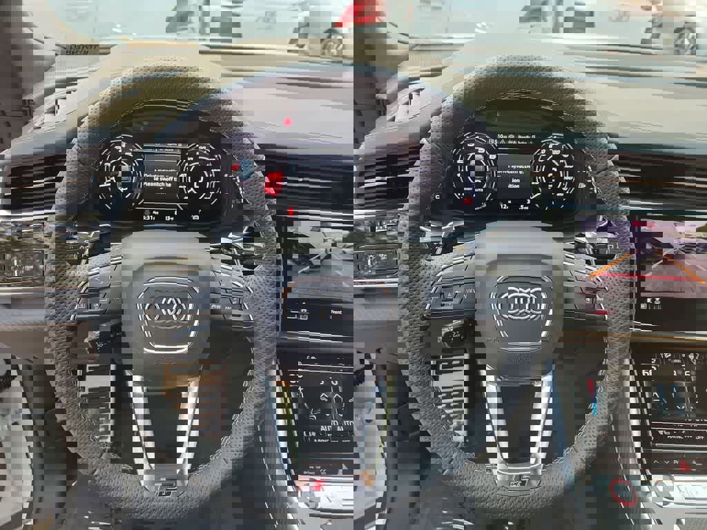 New 2026 Audi RS Q8 performance image 15