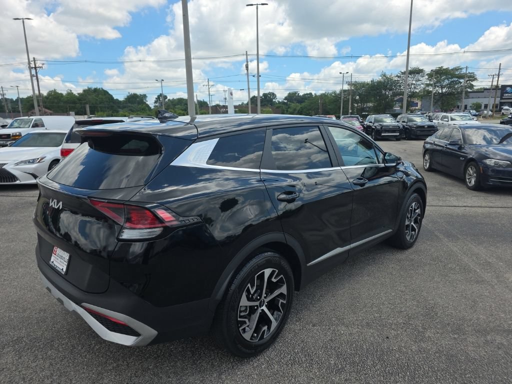 Used 2023 Kia Sportage EX FWD image 4