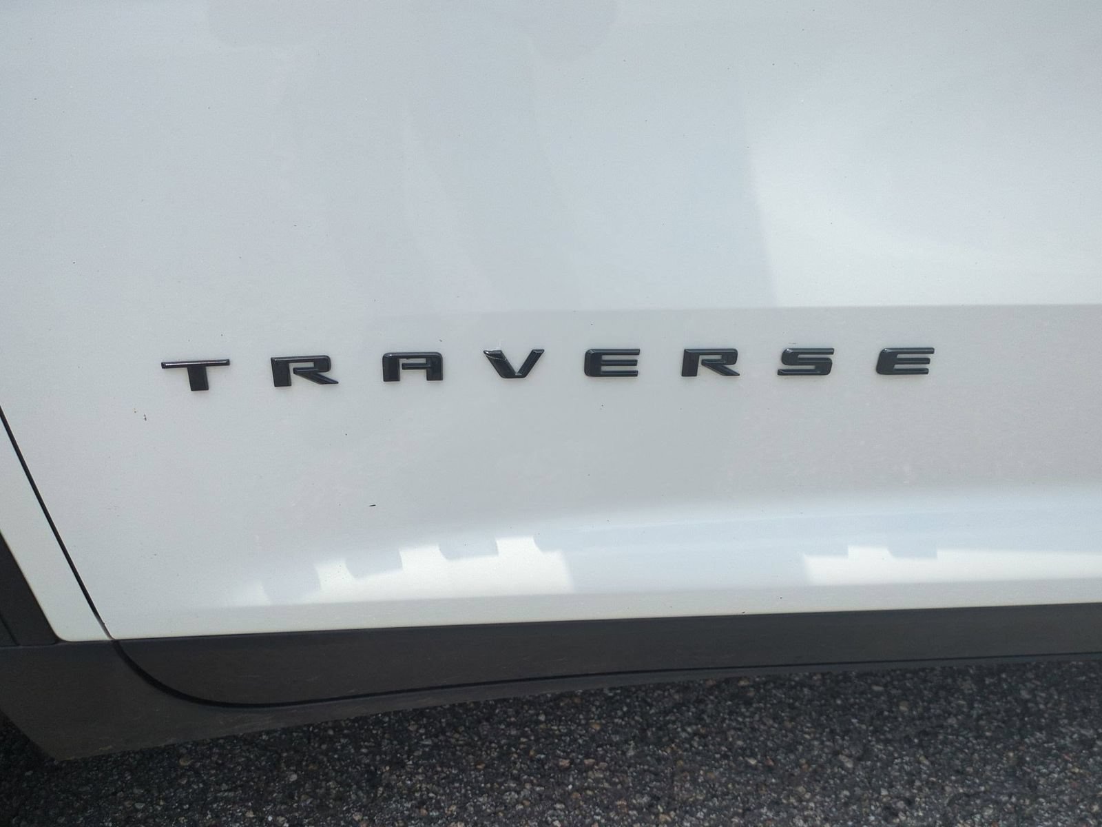 Used 2025 Chevrolet Traverse Z71 w/ Enhanced Driving Package AWD/4WD image 32