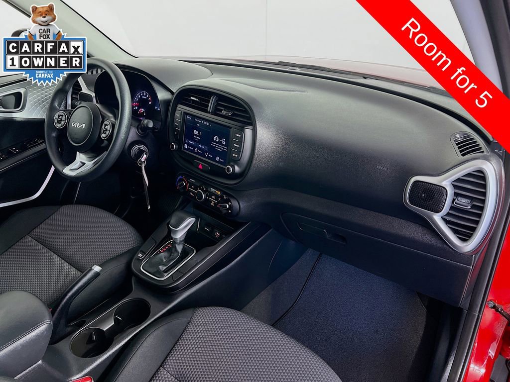 Certified 2022 Kia Soul LX w/ Technology Package FWD image 26