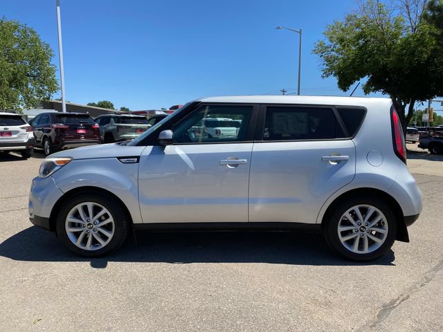 Used 2017 Kia Soul + FWD image 2