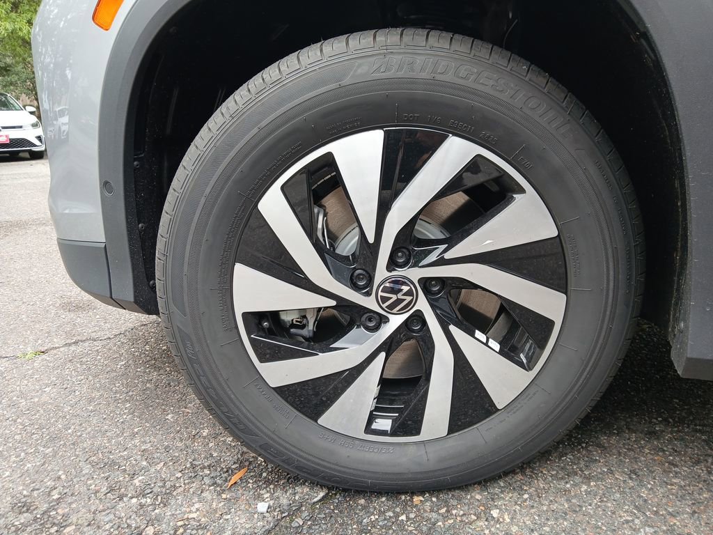 New 2025 Volkswagen Tiguan S image 25