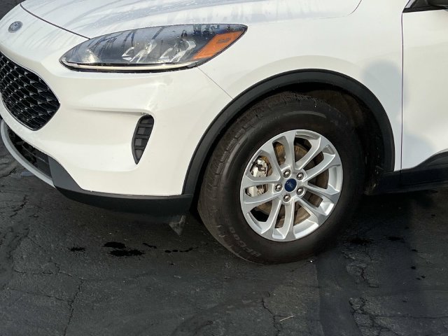 Certified 2020 Ford Escape SE AWD/4WD image 9