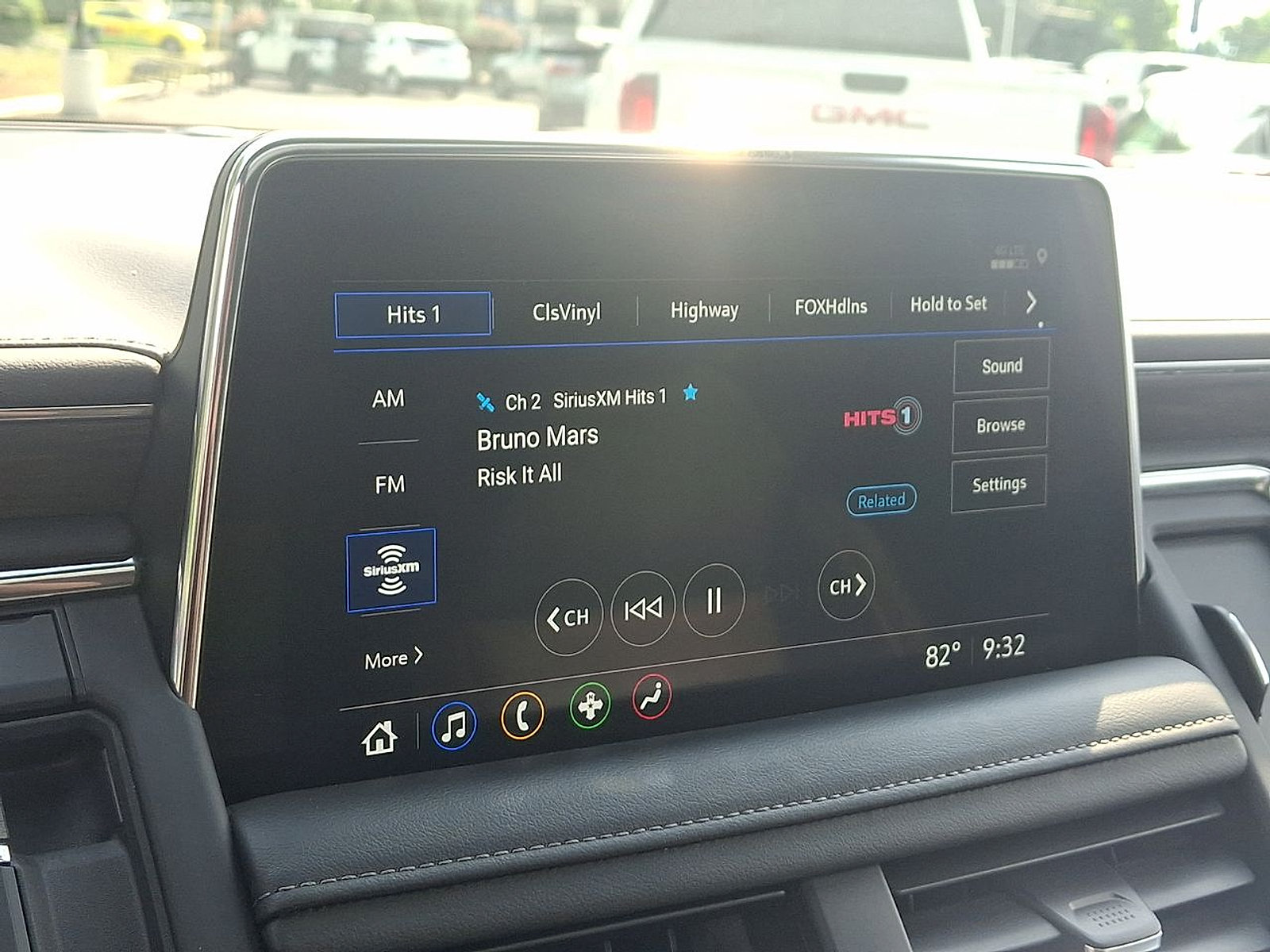 Certified 2021 Chevrolet Suburban Z71 AWD/4WD image 14