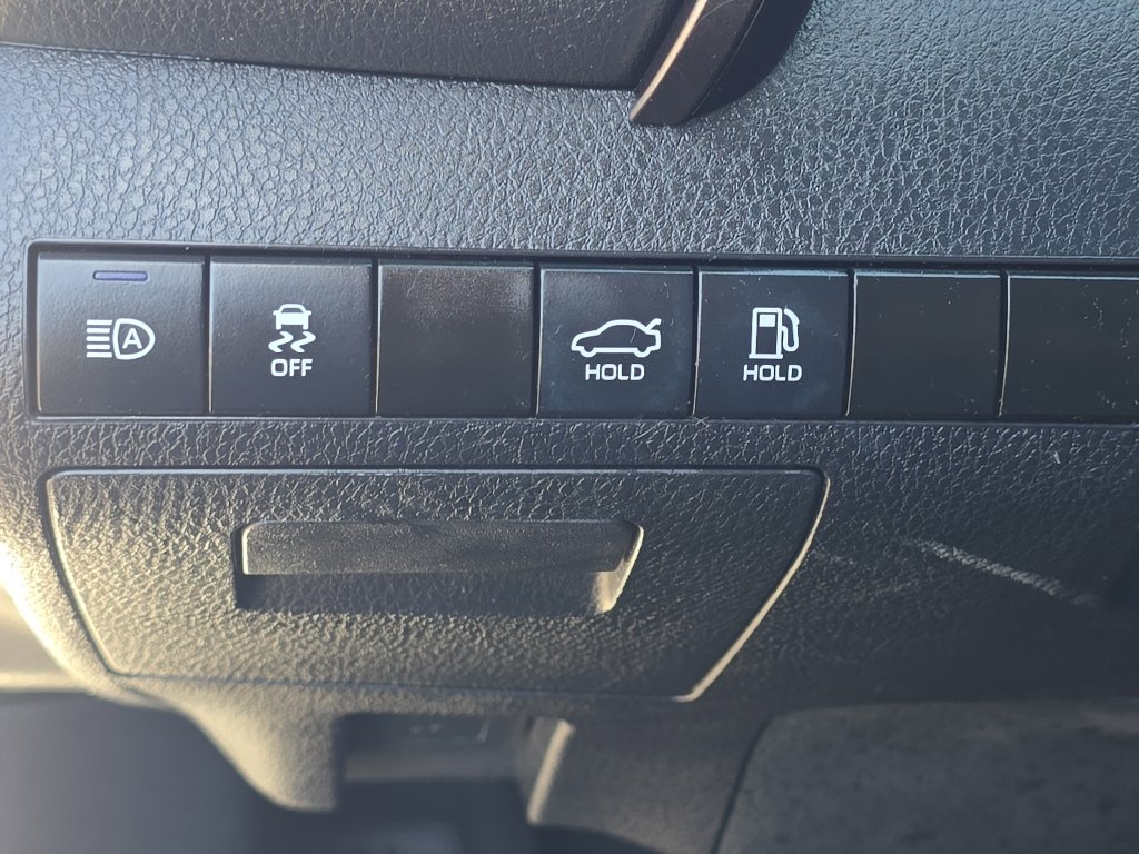 Certified 2022 Toyota Camry LE w/ Audio Upgrade Package FWD image 25