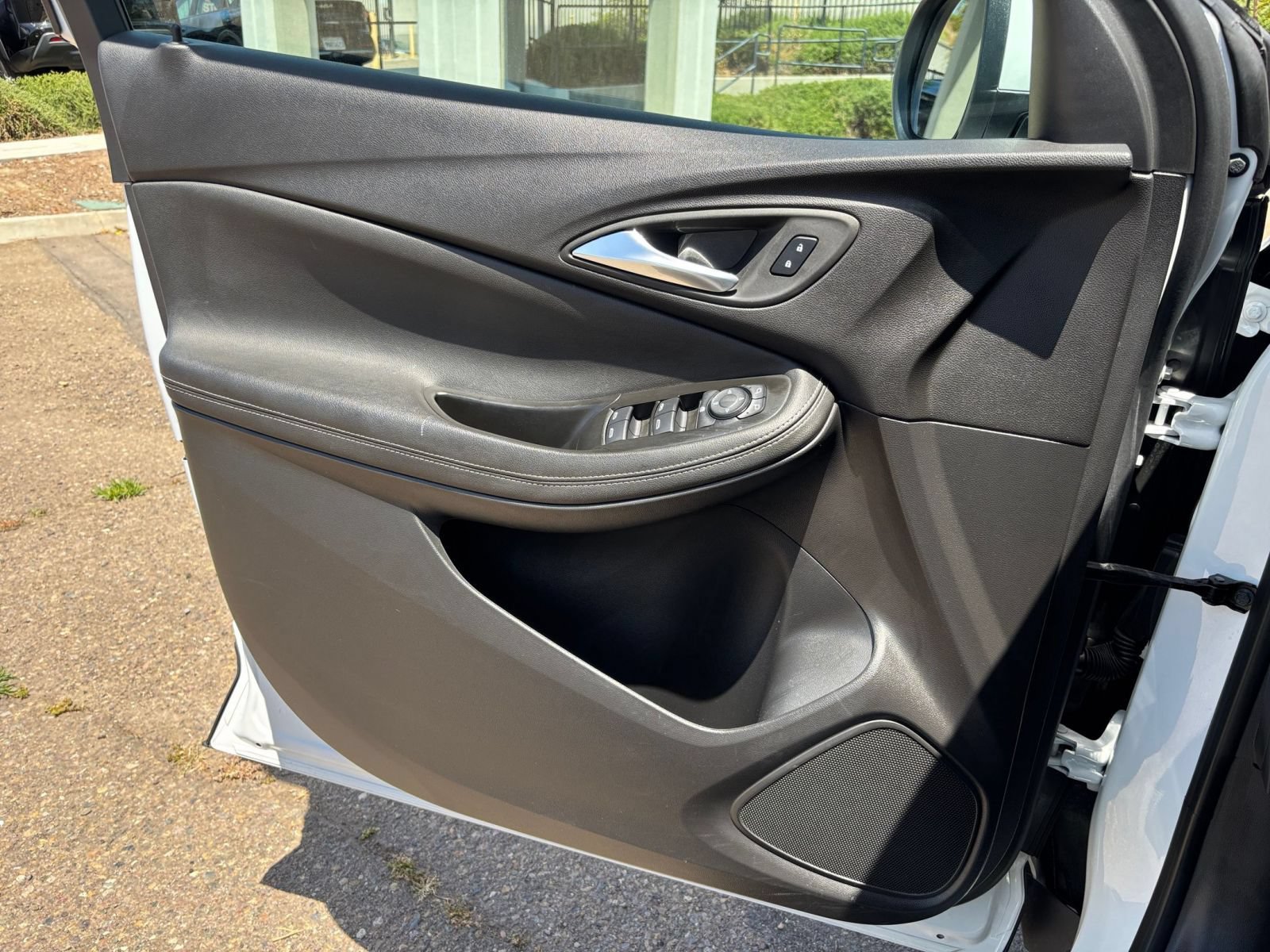 Used 2025 Buick Encore GX Preferred FWD image 18