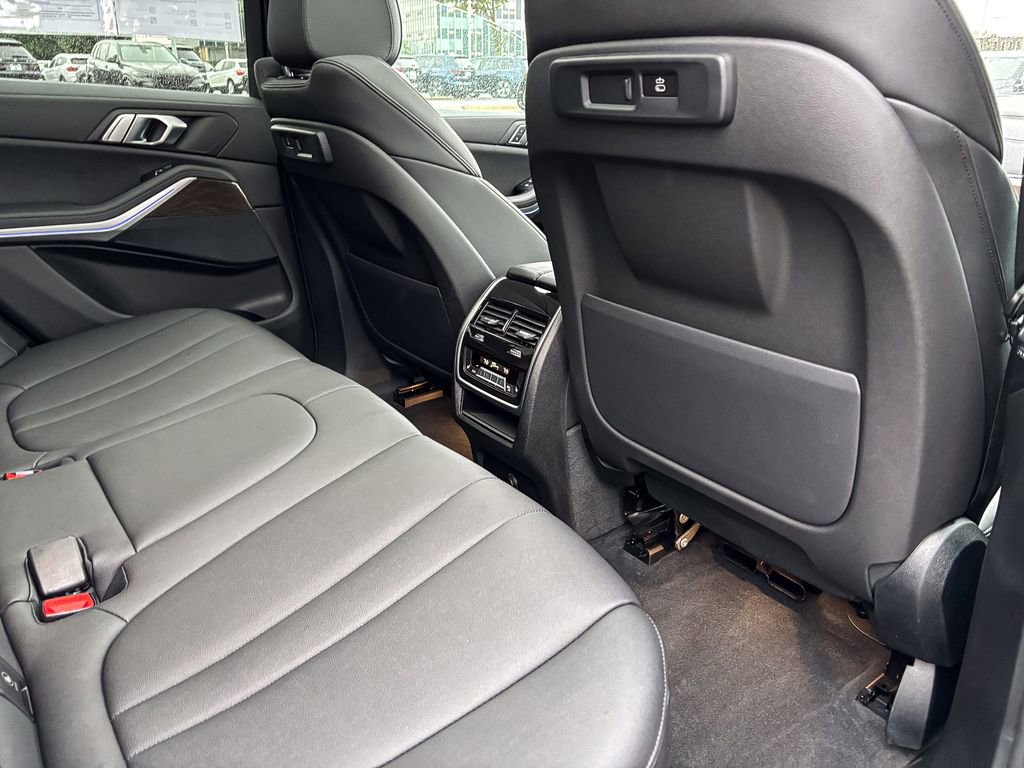 Certified 2022 BMW X5 xDrive40i w/ Premium Package image 40
