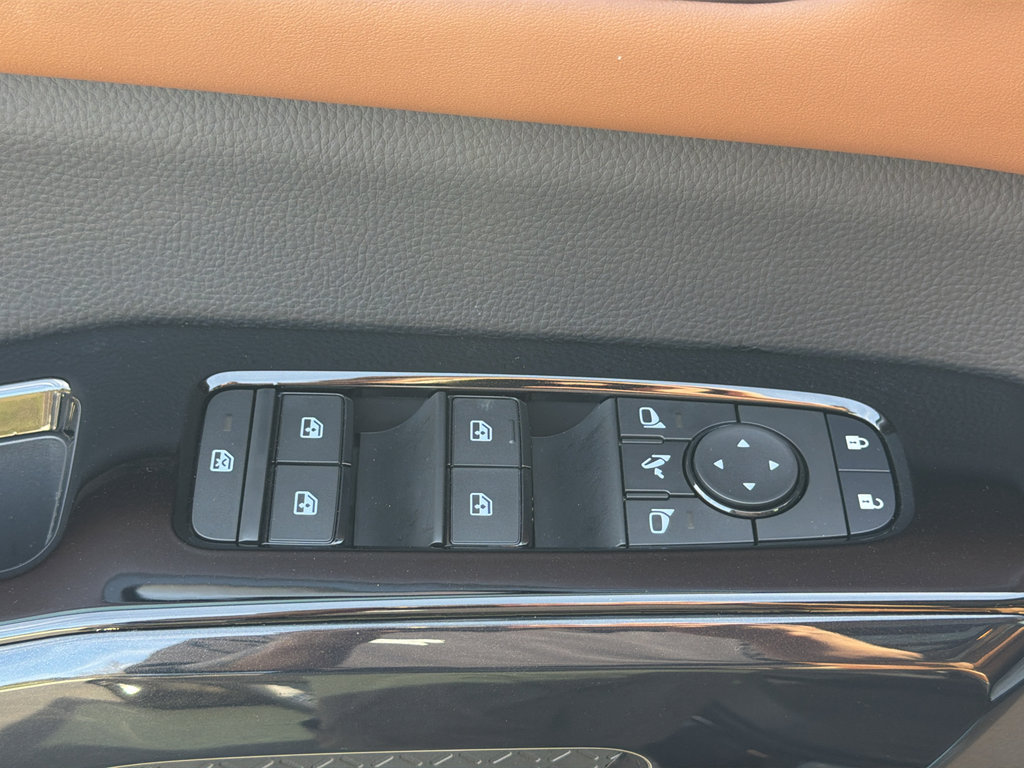 New 2026 Nissan Pathfinder Platinum image 18