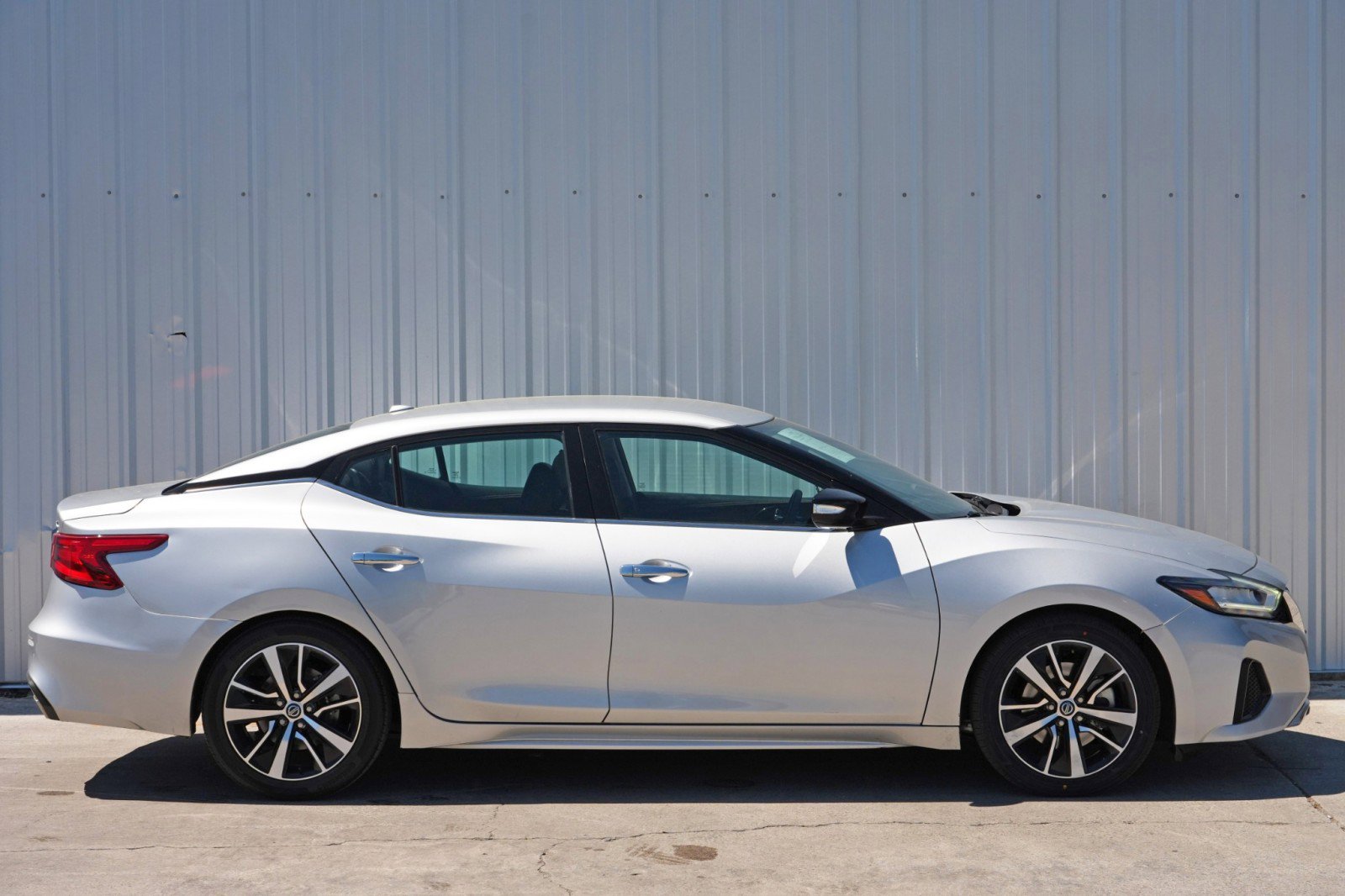 Used 2021 Nissan Maxima 3.5 SV w/ Floor Mat Group image 50