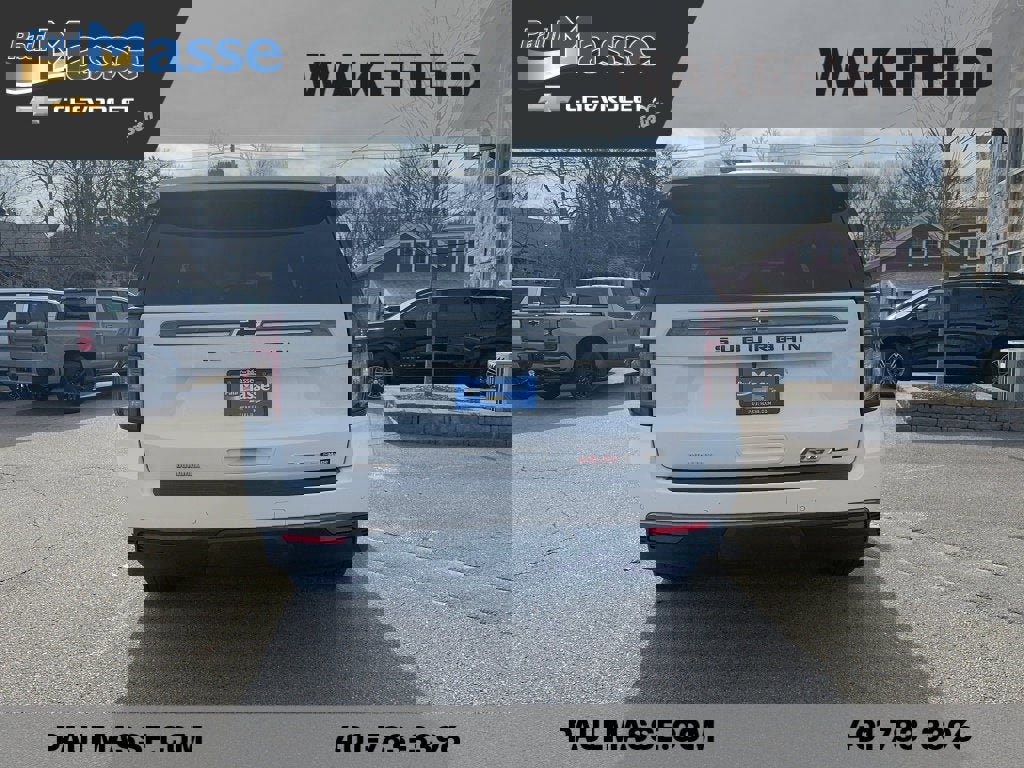 Used 2022 Chevrolet Suburban RST w/ Luxury Package image 6