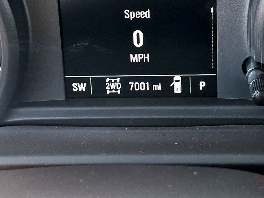 Used 2025 Chevrolet Silverado 1500 Custom Trail Boss w/ LPO, Dark Essentials Package image 19