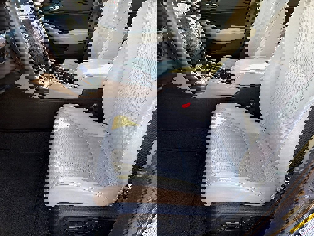 Certified 2024 Honda Accord Touring image 9