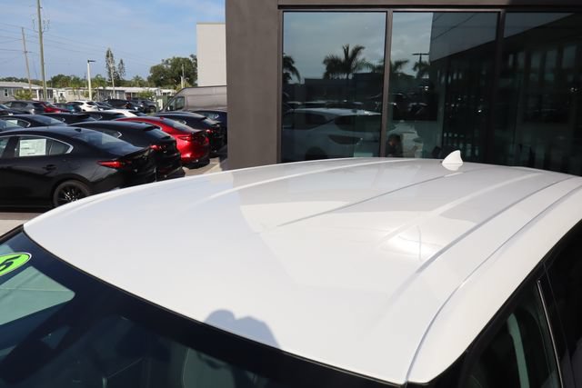 Used 2025 Chevrolet Blazer LT AWD/4WD image 18