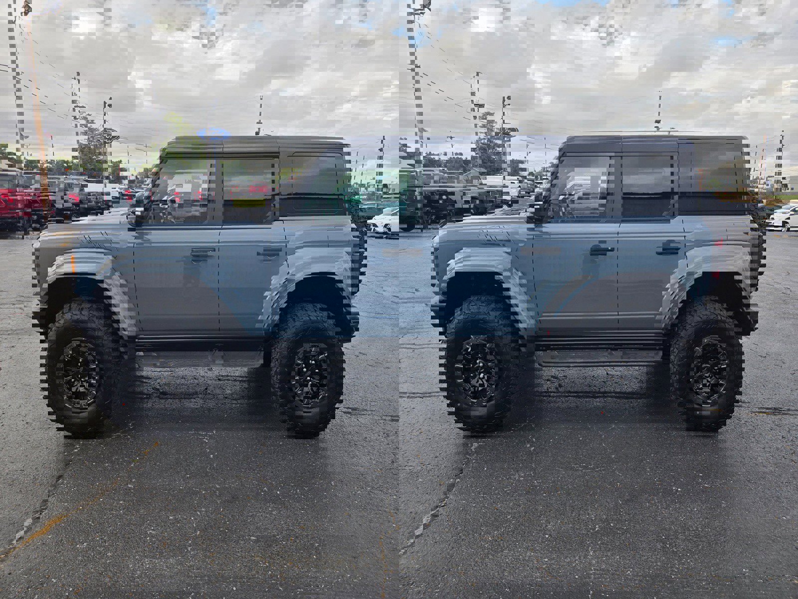 New 2025 Ford Bronco Raptor image 13