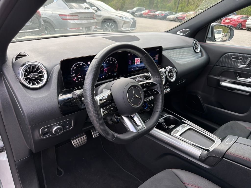 Certified 2024 Mercedes-Benz GLA 35 AMG 4MATIC image 11