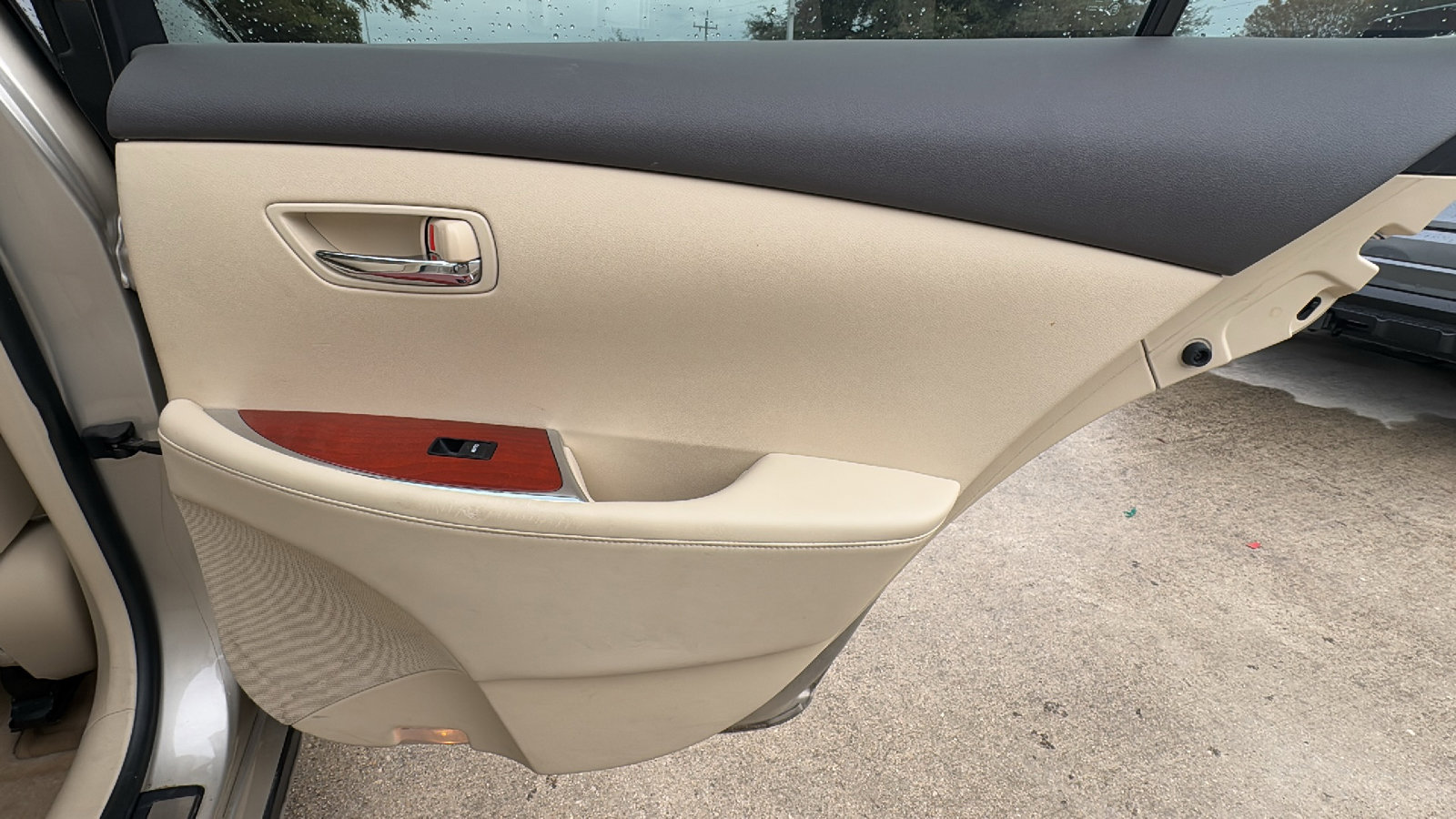 Used 2012 Lexus ES 350 image 24