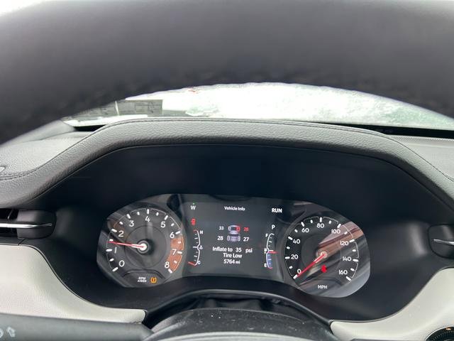 Used 2025 Jeep Compass Limited image 23