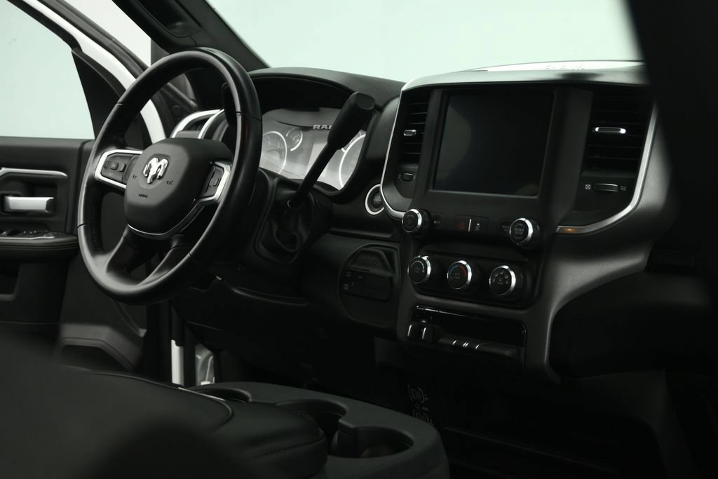Used 2024 RAM 3500 Big Horn AWD/4WD image 59