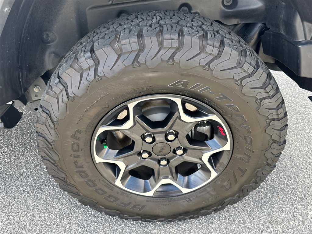 Used 2023 Jeep Wrangler Rubicon w/ Steel Bumper Group image 18