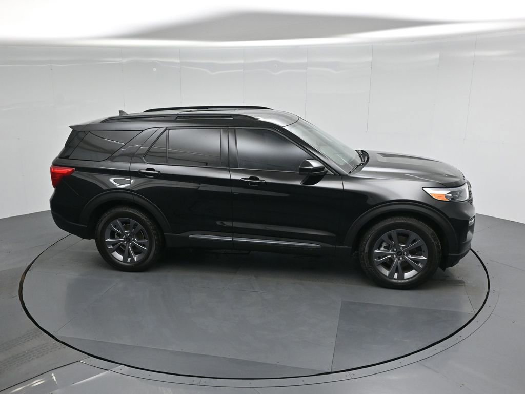 Certified 2023 Ford Explorer XLT w/ Equipment Group 202A image 60