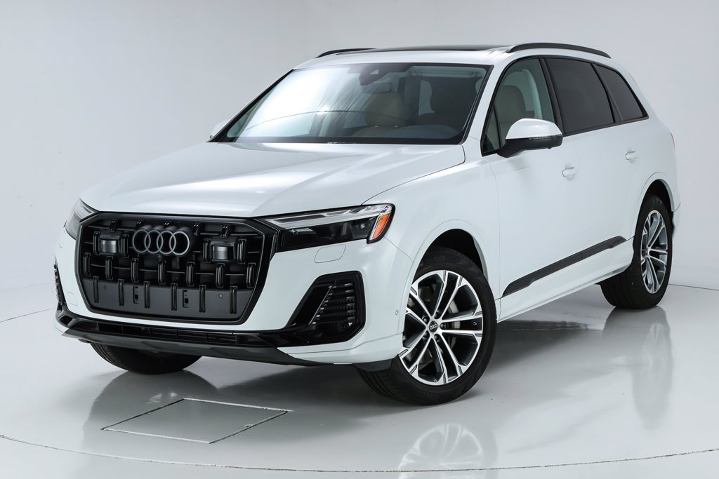 Used 2026 Audi Q7 3.0T Premium AWD/4WD image 43