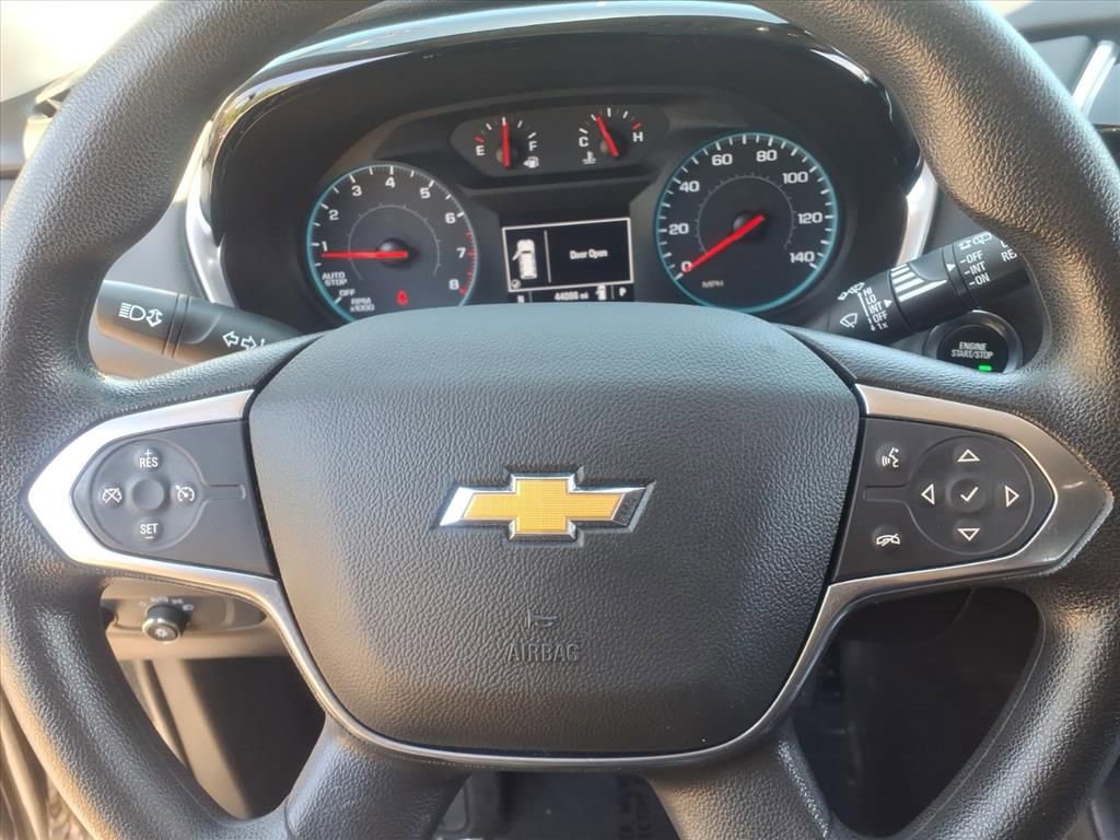 Used 2021 Chevrolet Traverse LS AWD/4WD image 29