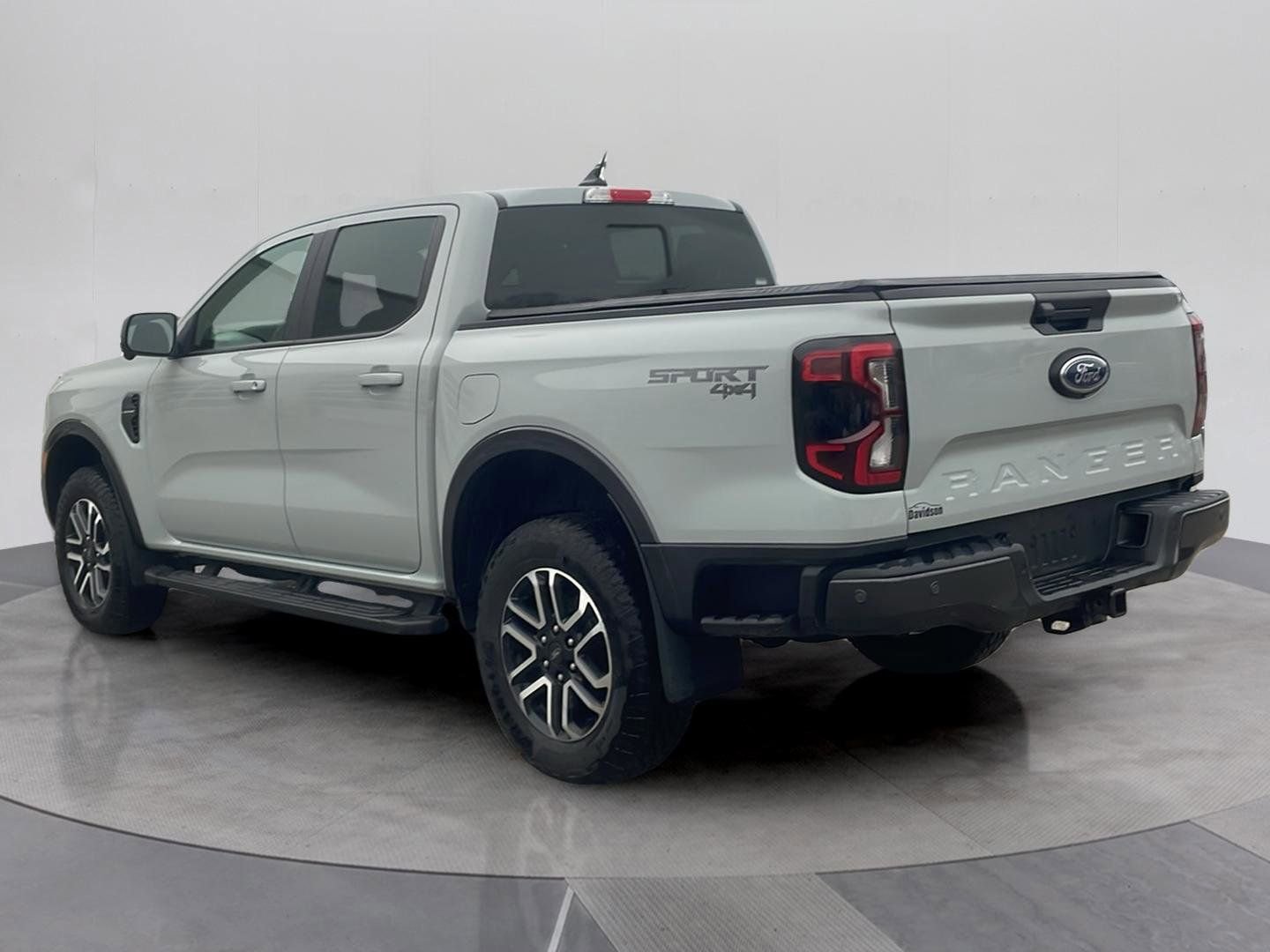 Certified 2024 Ford Ranger Lariat w/ Advanced Towing Package AWD/4WD image 3