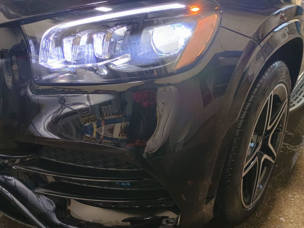 Used 2023 Mercedes-Benz GLS 450 4MATIC image 28