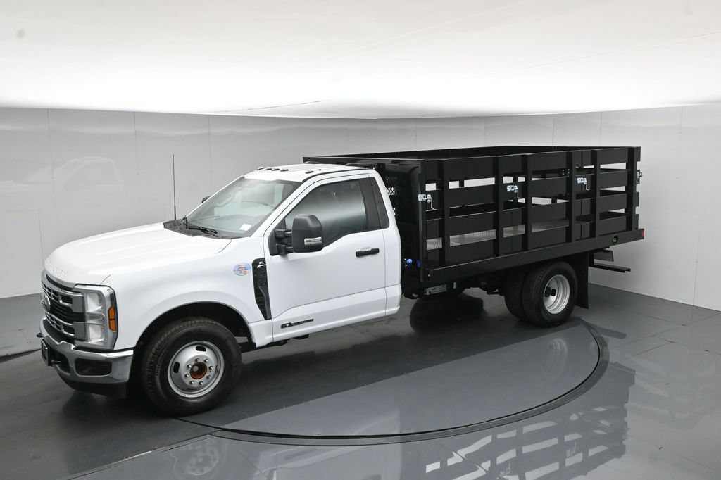 New 2026 Ford F350 XL w/ XL Chrome Package RWD image 29