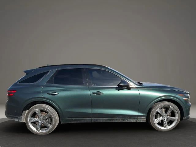 Used 2023 Genesis GV70 2.5T w/ Sport Prestige Package image 6