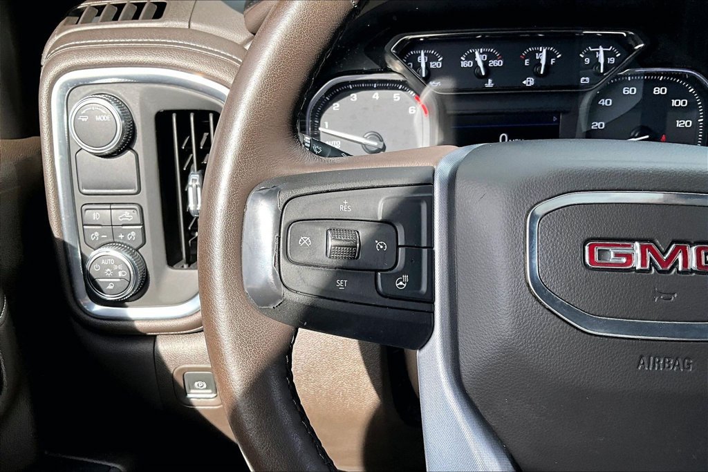 Used 2021 GMC Sierra 1500 SLT RWD image 25