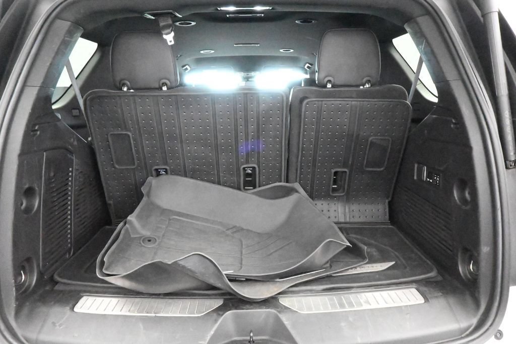 Used 2023 Chevrolet Tahoe Z71 w/ Z71 Off-Road Package AWD/4WD image 42