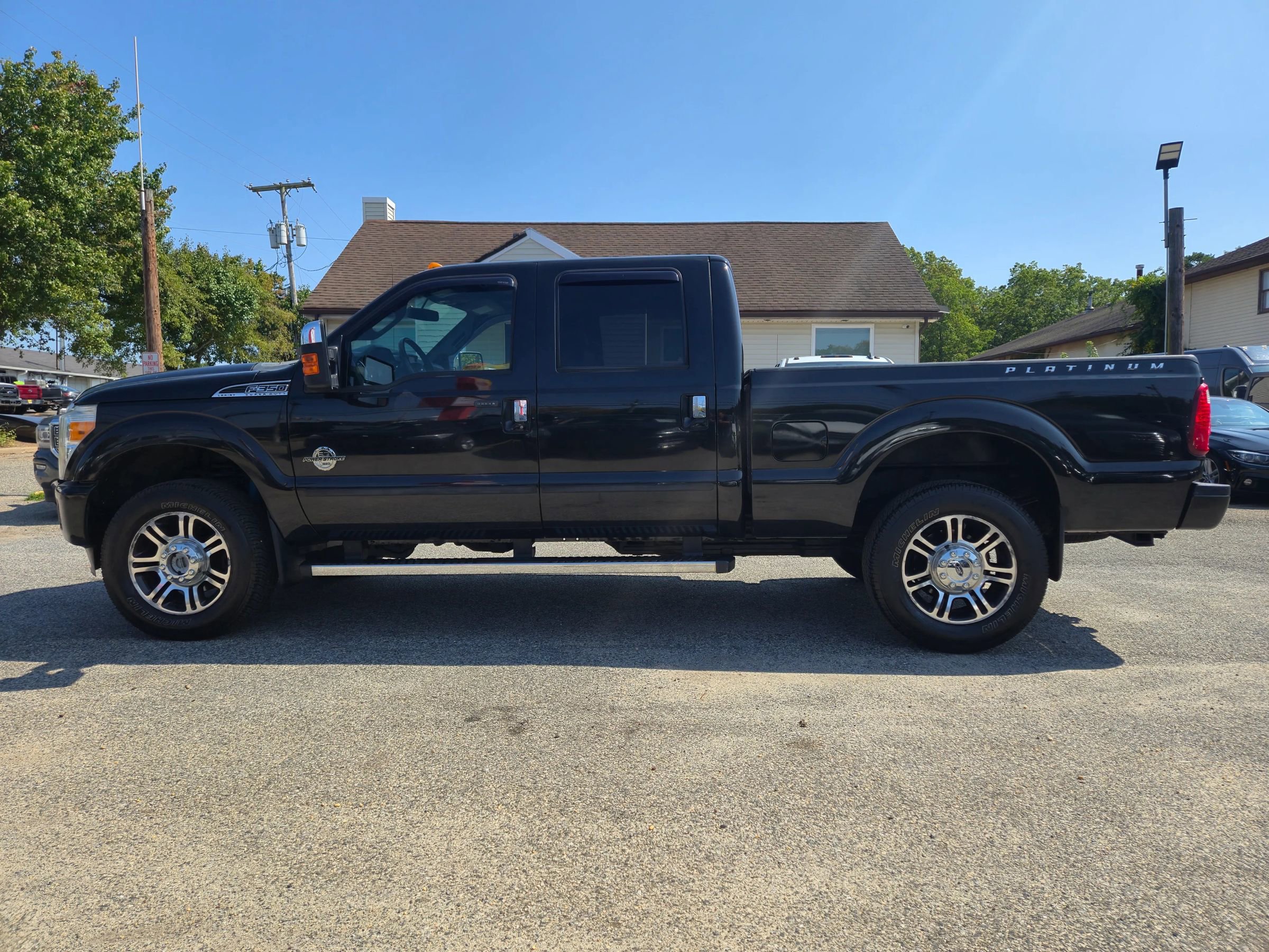 Used 2014 Ford F350 Platinum w/ FX4 Off-Road Package image 4