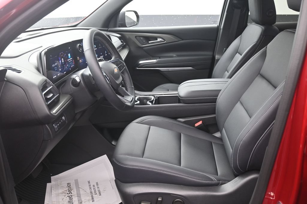 Certified 2026 Chevrolet Traverse LT w/ Driver Confidence Package AWD/4WD image 10
