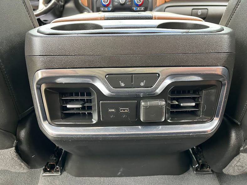Used 2020 Chevrolet Silverado 3500 High Country w/ Technology Package image 45