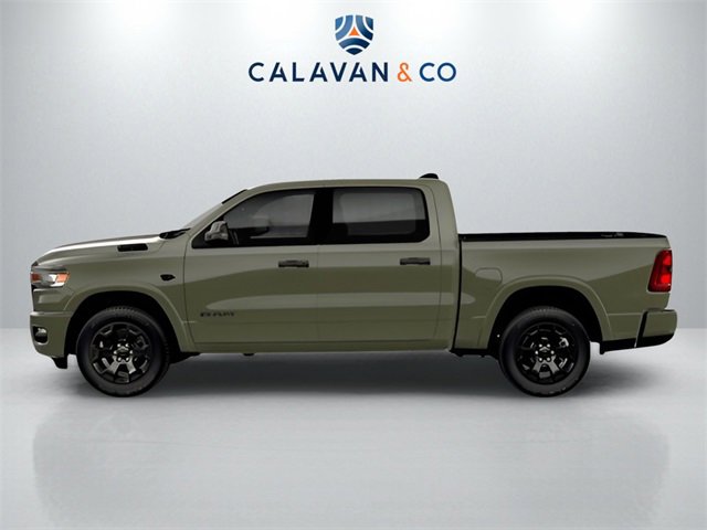 New 2026 RAM 1500 4x4 Crew Cab image 3