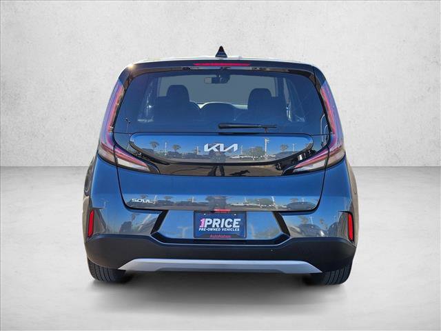 Used 2025 Kia Soul LX w/ LX Technology Package image 7