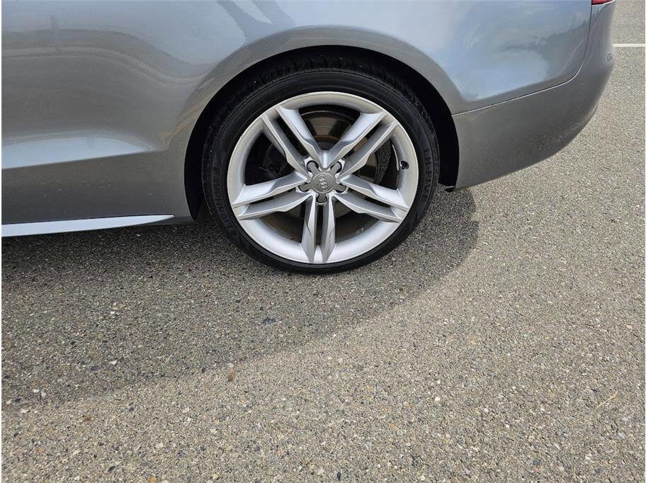 Used 2011 Audi S5 Prestige image 9