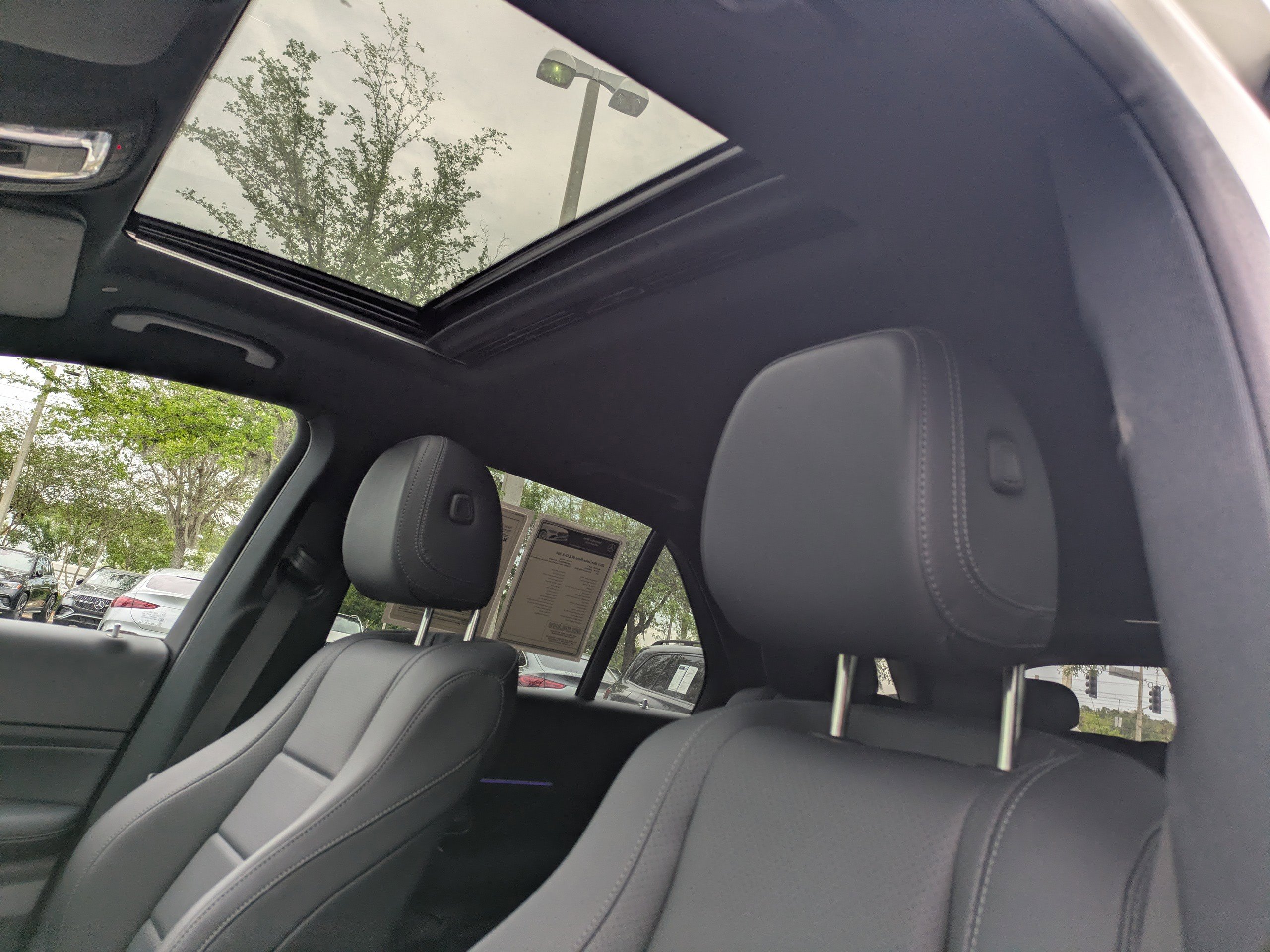 Used 2021 Mercedes-Benz GLE 350 image 11