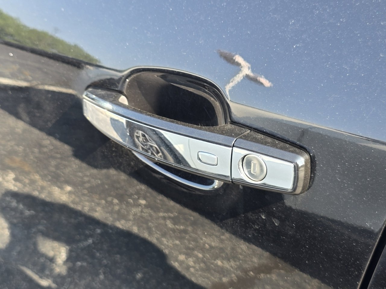 Used 2017 Buick Encore Premium w/ Experience Buick Package FWD image 11