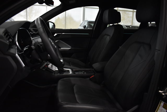 Used 2023 Audi Q3 2.0T Premium Plus w/ Premium Plus Package image 18