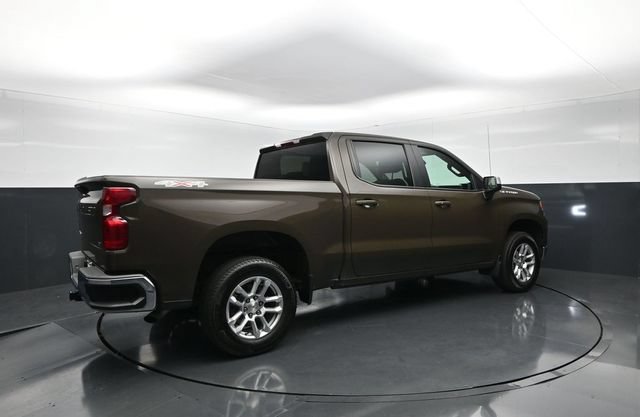 Used 2023 Chevrolet Silverado 1500 LT AWD/4WD image 7