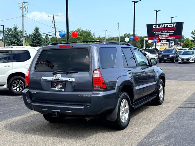 Used 2006 Toyota 4Runner SR5 AWD/4WD image 10