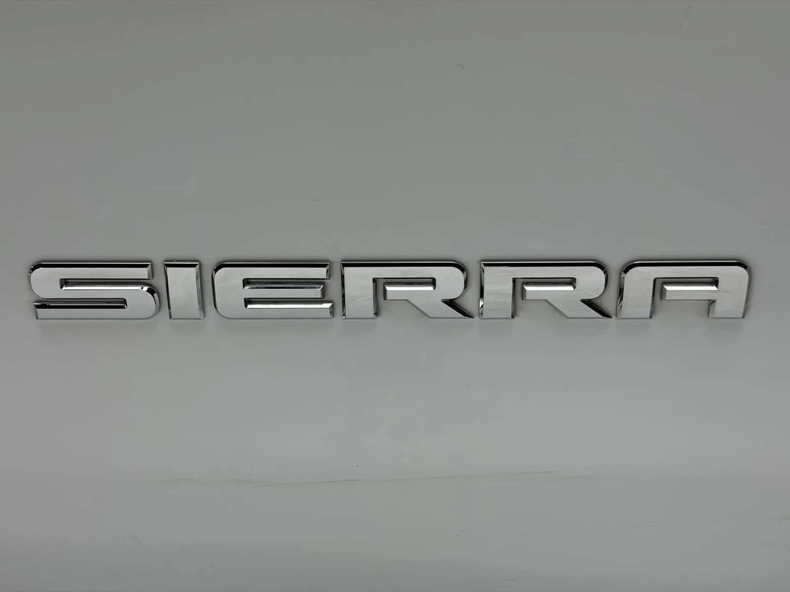 Used 2017 GMC Sierra 1500 2WD Regular Cab image 10