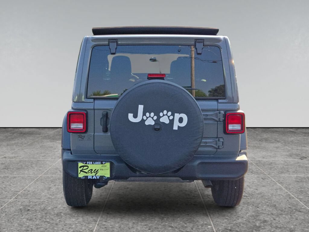 Used 2023 Jeep Wrangler Unlimited Sport AWD/4WD image 16