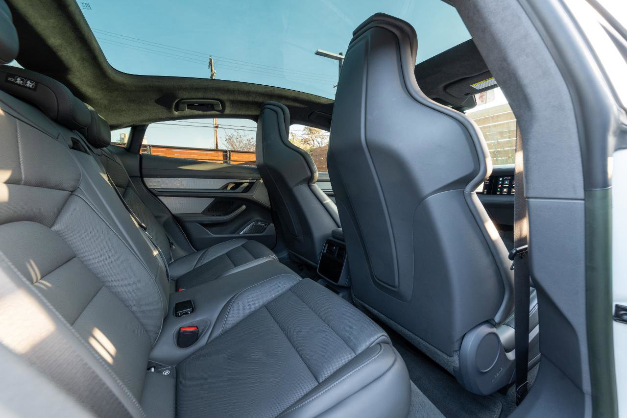 Used 2022 Porsche Taycan Turbo S image 84