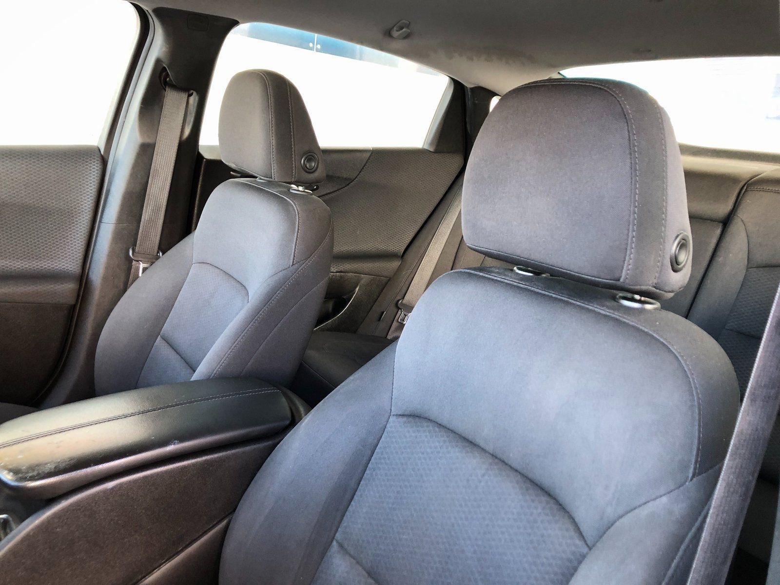 Used 2018 Chevrolet Malibu LT image 18